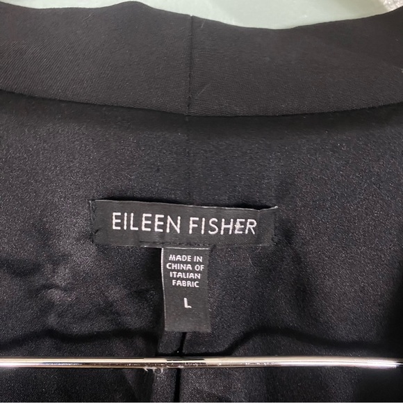 Eileen Fisher Black Wool Blend Crepe Blazer 2 Button Closure Sz L - Picture 2 of 9